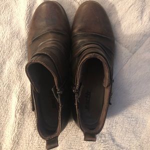 Earth Short Brown Boots Sz 8.5